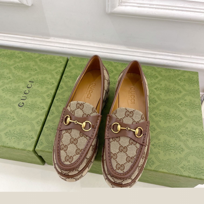 G*u*i leather shoes